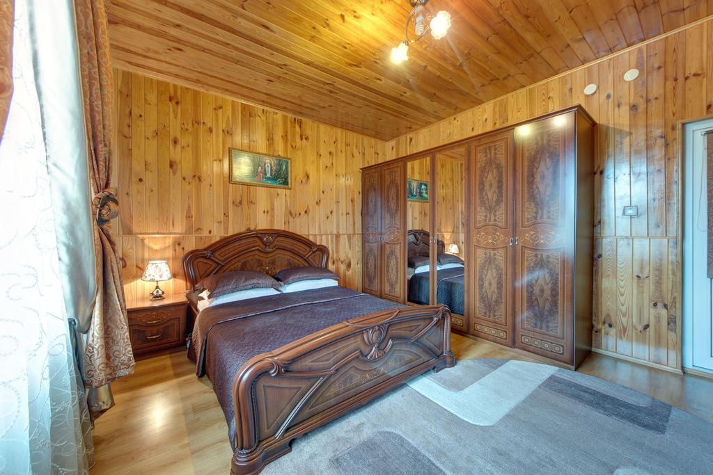 Guest House Velet Boekovel Buitenkant foto
